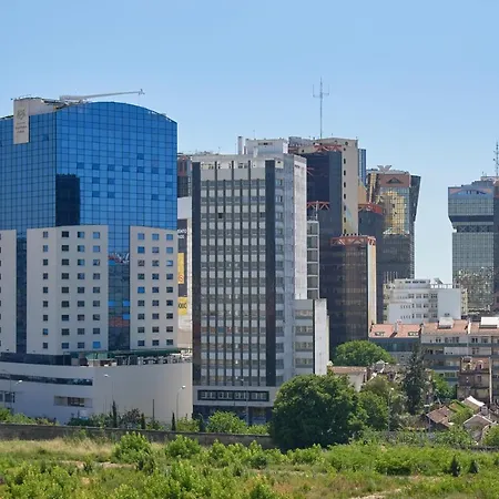 Parkside Апартаменты *
